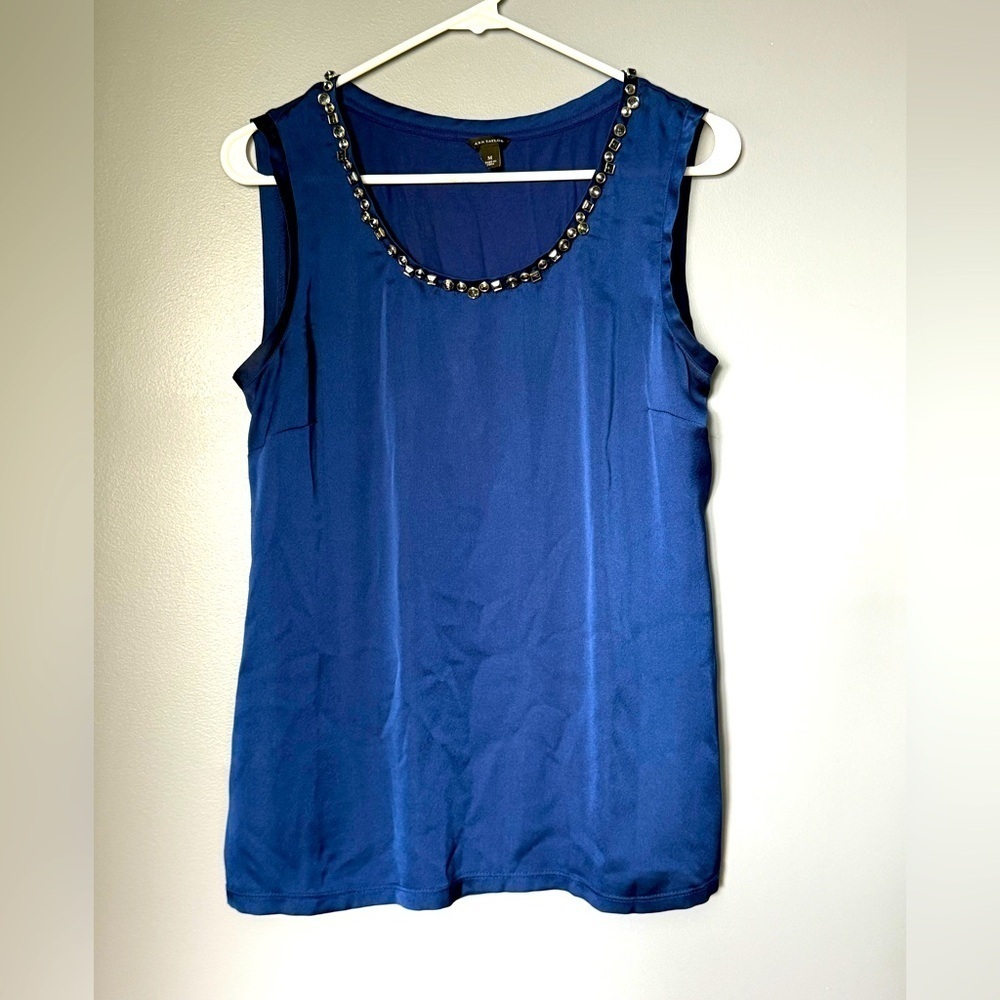 Ann Taylor Lot Of 2 Sleeveless Bejeweled Neckline Dress Blouses Womens Sz M
